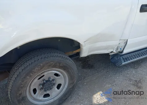 2020 Ford F-250 Xl z USA, uszkodzony, nr VIN 1FT7W2A63LEE97998